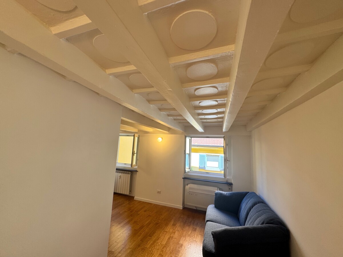 Bilocale arredato Via Puccini – Milano